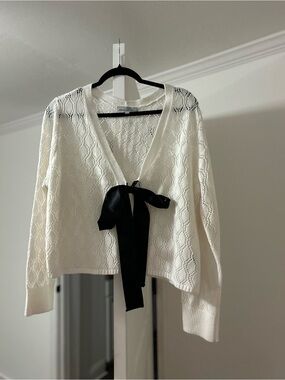 Cream Open-Knit Sweater Cardigan with Black Ribbon Tie